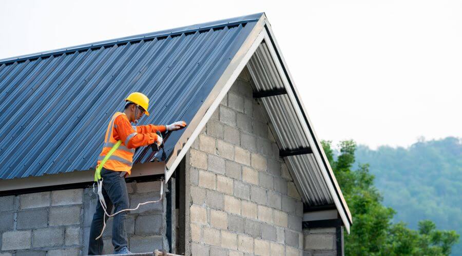 Professional Flat Roofing Installation in Clarksville, MI
